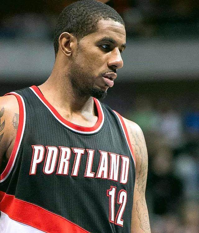 的进攻而闻 的进攻而闻